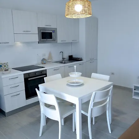 Mary G Apartment